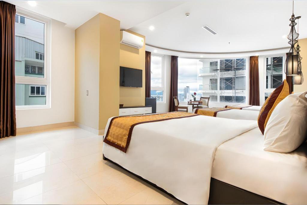 Hotel J&b &