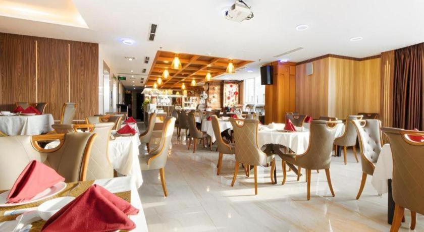 J&b & Hotel