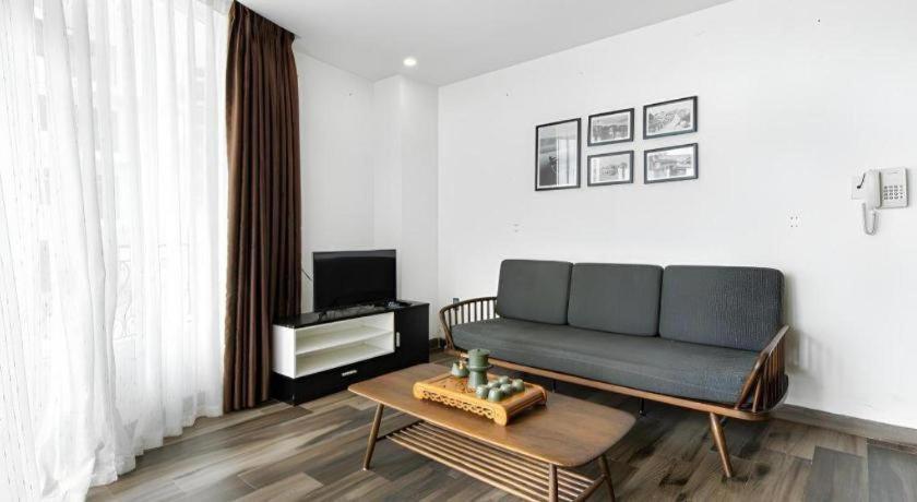 J&b & Hotel 4*